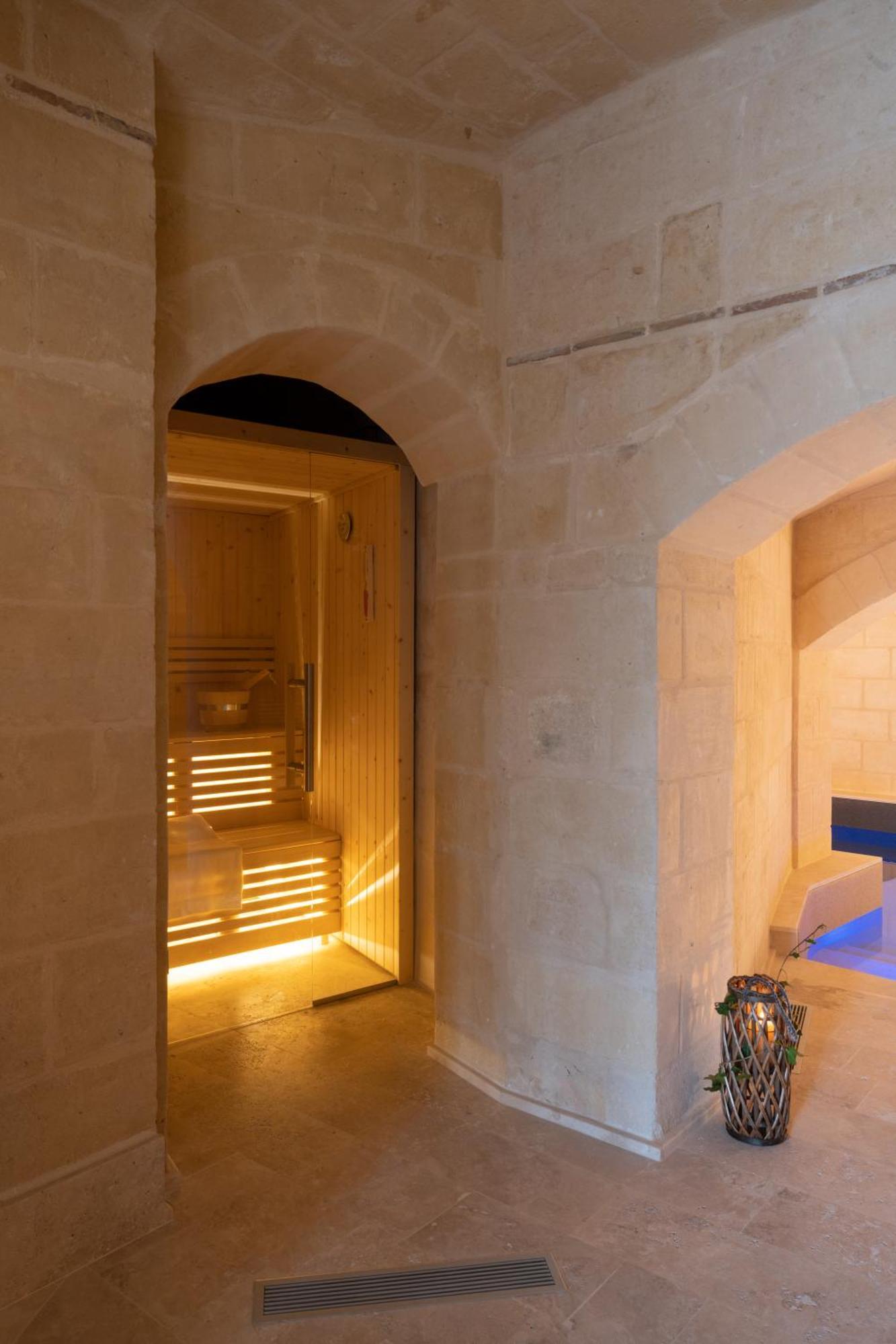 Cenobio Hotel & Spa マテーラ エクステリア 写真